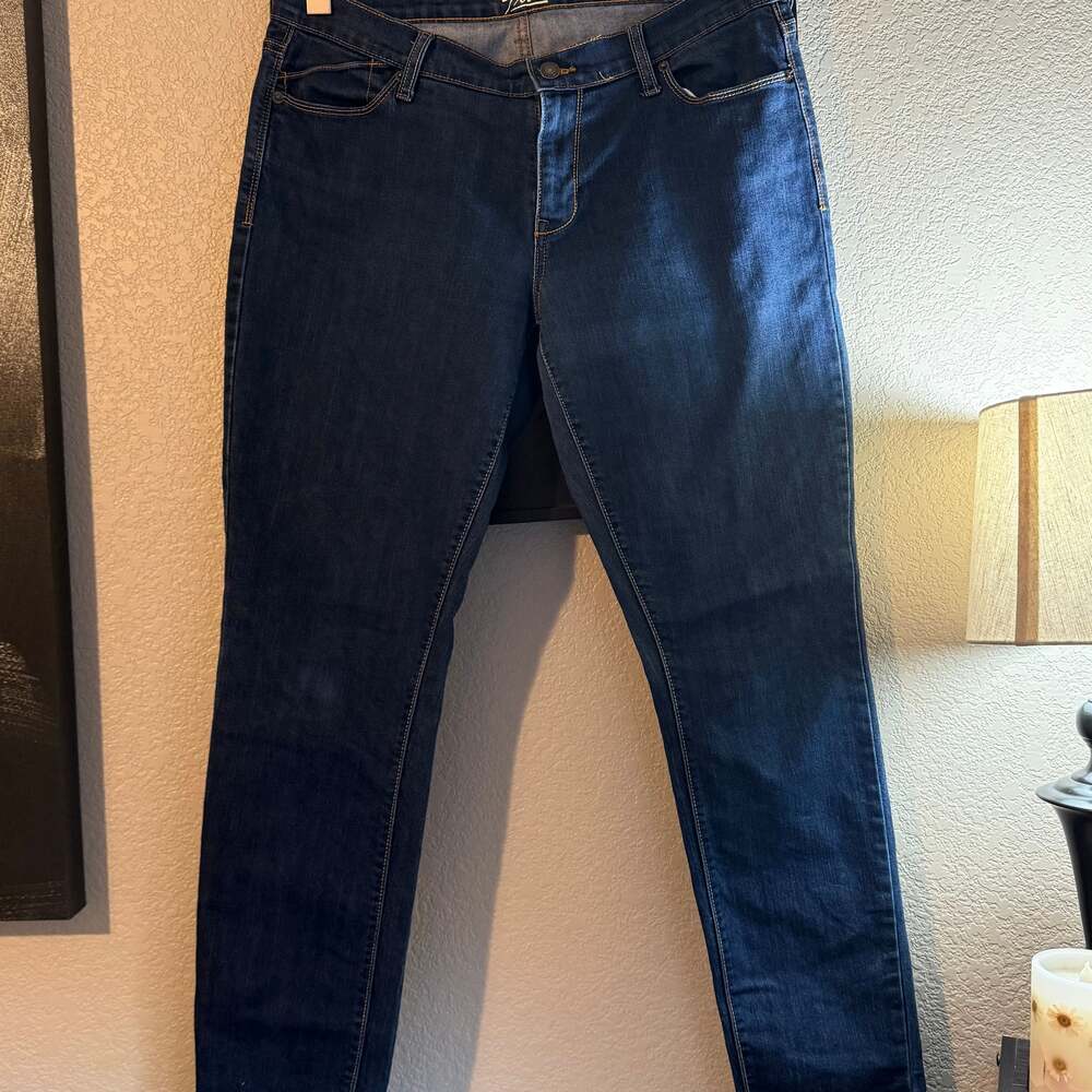Old Navy Jeans Womens Size 12 Blue The Flirt Straight Denim Long